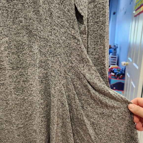 Maternity tunic top size M - Picture 2 of 3